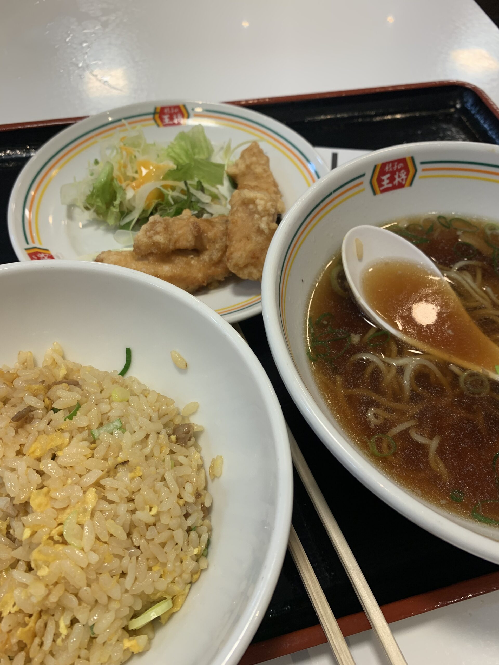 天満橋omm地下2階の王将さん ちょうどセット570円 南森町ランチブログ 株式会社クレアネットスタッフ編集